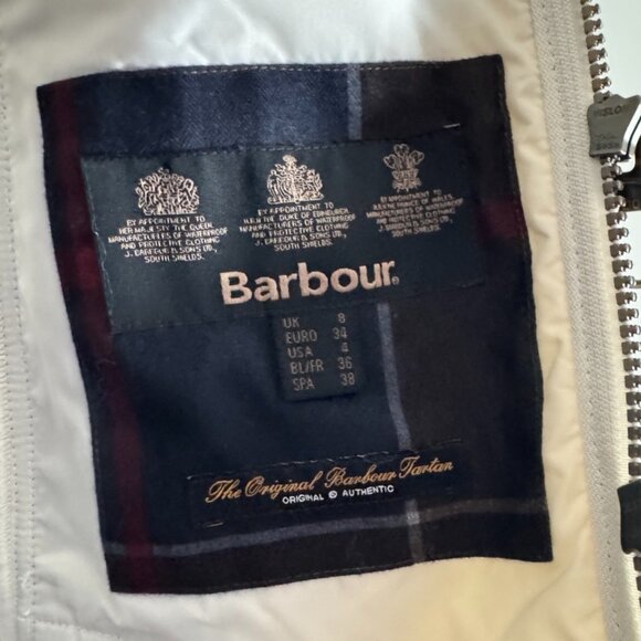 Perfect for fall: Barbour jacket - Like new (worn once) - Picture 5 of 11